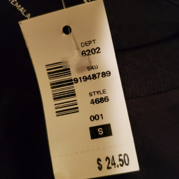 Aeropostle Y'all Yeti for this Tshirt.  Black size Small NWT - Picture 3 of 6